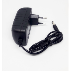 Блок живлення 9 V 2 A роз“єм 5,5 мм на 2,1 мм ATABA